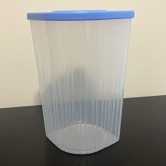 NEW Tupperware Fresh-N-Cool Set - Picture 9 of 11